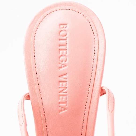 NEW BOTTEGA VENETA Wonderbird Leather Thong Sandals US6 EU36 UK3 Feathers - Picture 7 of 9